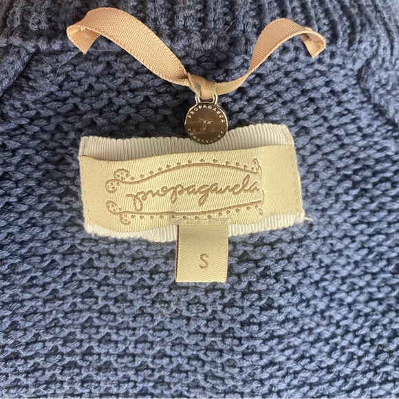 Propaganda Womens Mock Neck Rounded Hem Sweater - Size Small - Picture 8 of 12